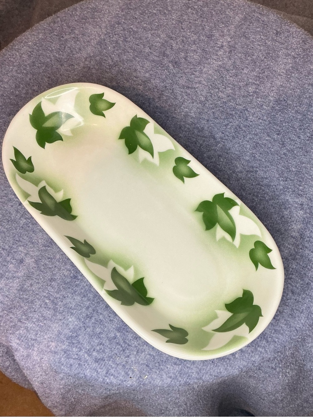 Vintage 1959 Jackson China Restaurant Ware Green Leaf Serving Dish